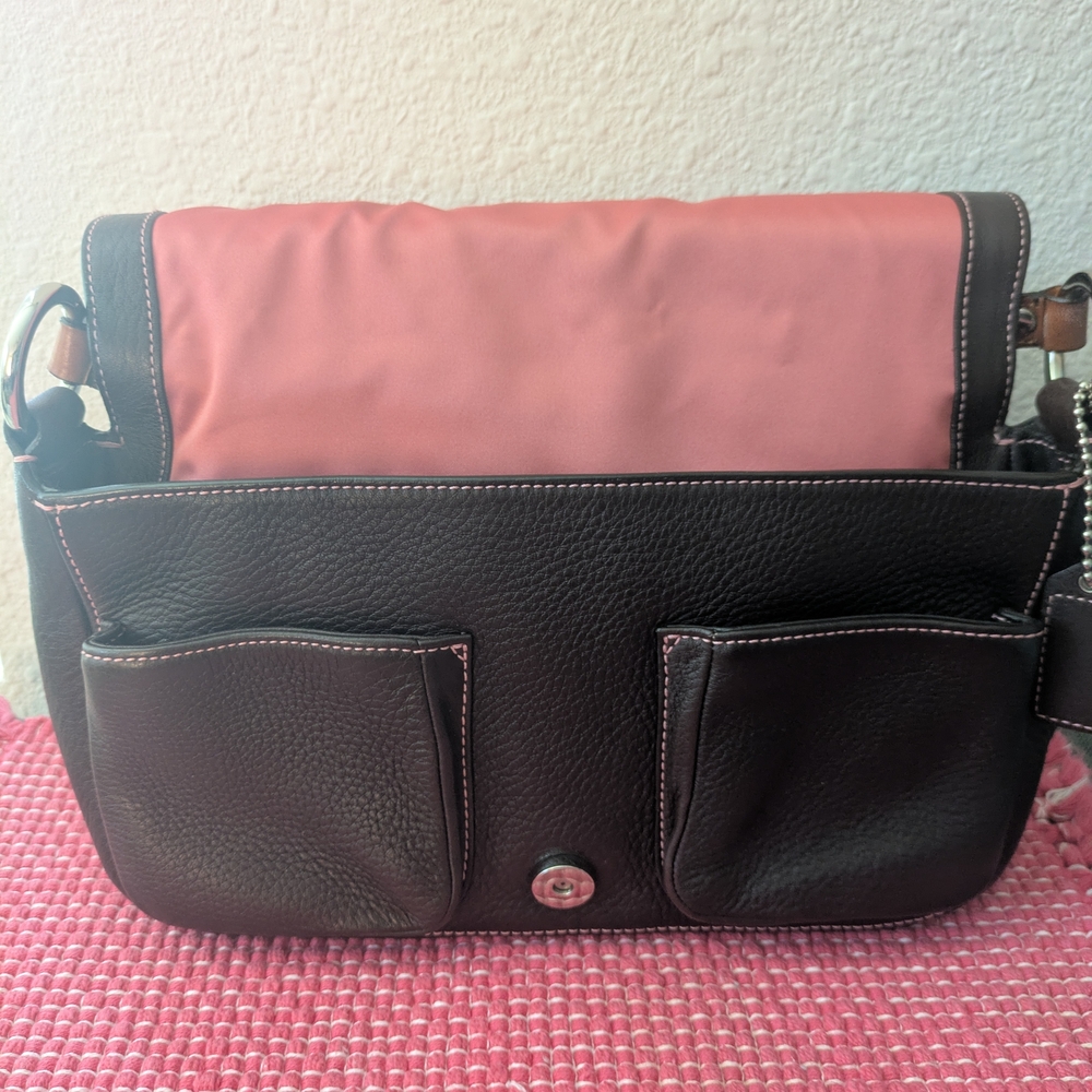 Coach Brown Leather Shoulder Bag, Tan Strap, Pink Interior/Stitching - NEW! 🩷 - Picture 4 of 13